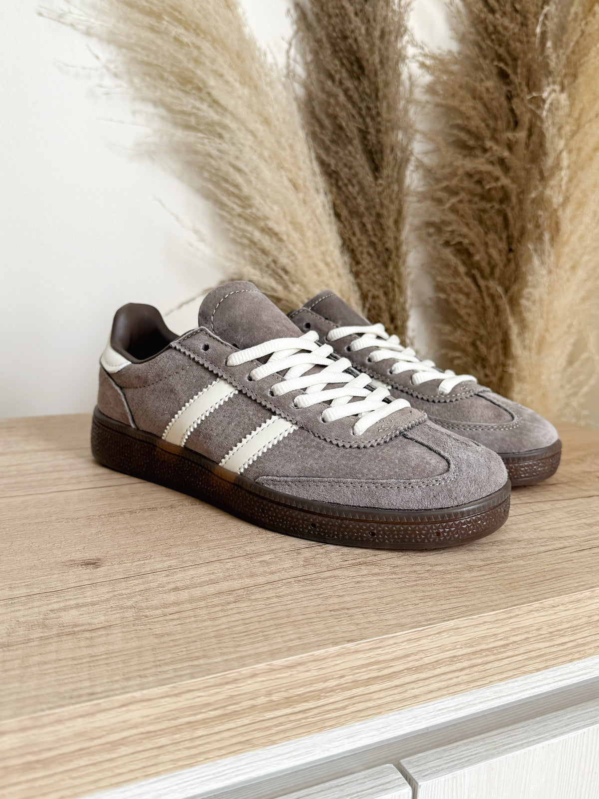 ZAPATILLA EST SPEZIAL KHAKI