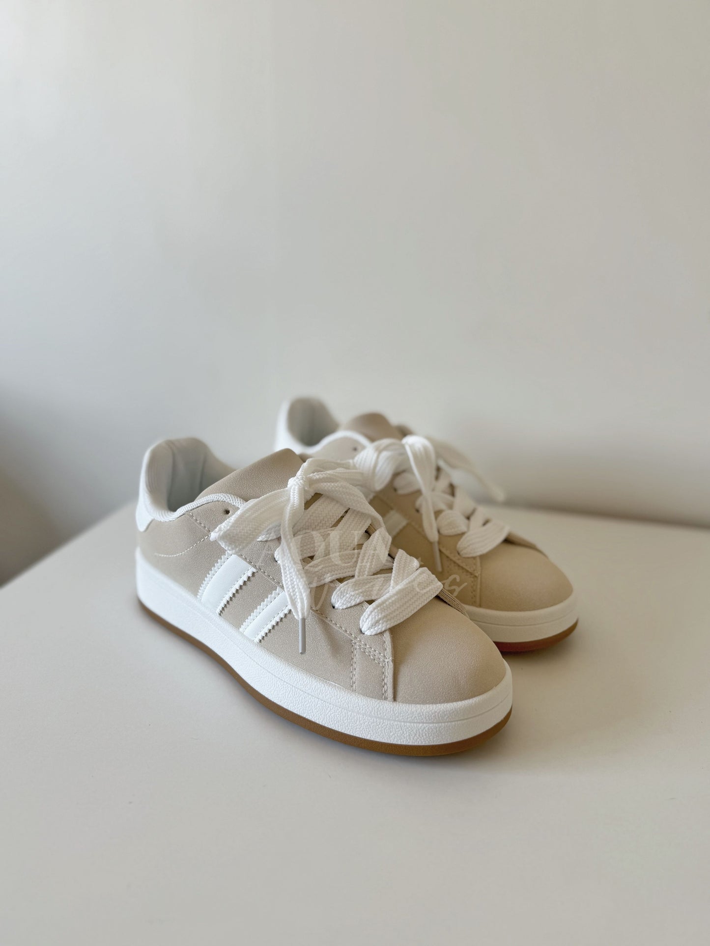 ZAPATILLA EST CAMPUS BEIGE