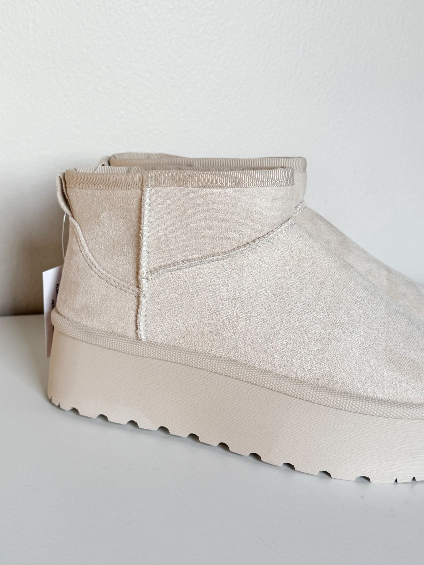 PANTUBOTA TEDDY CREMA