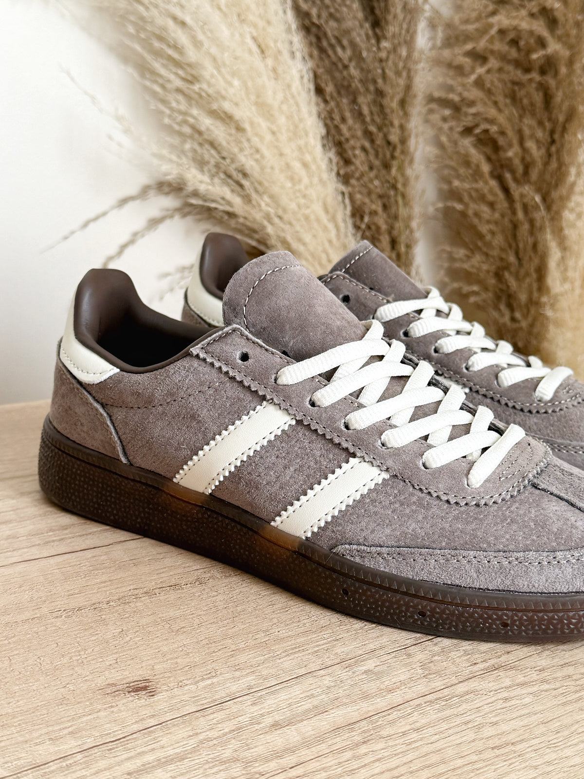 ZAPATILLA EST SPEZIAL KHAKI