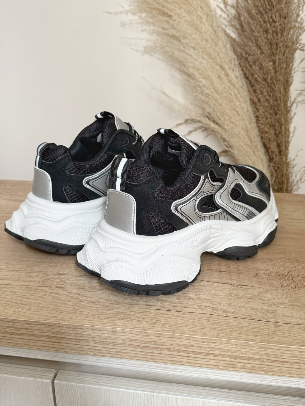 ZAPATILLA F2064-1 NEGRO