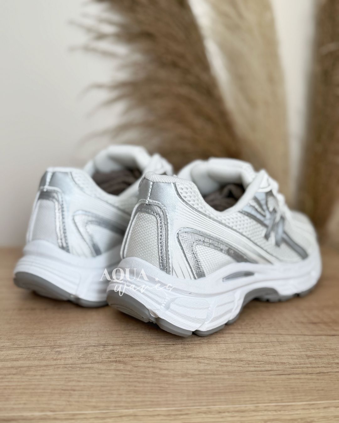ZAPATILLA DEPORTIVA NB BLANCA