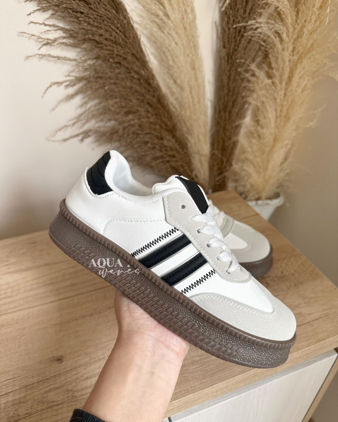 ZAPATILLA GB685