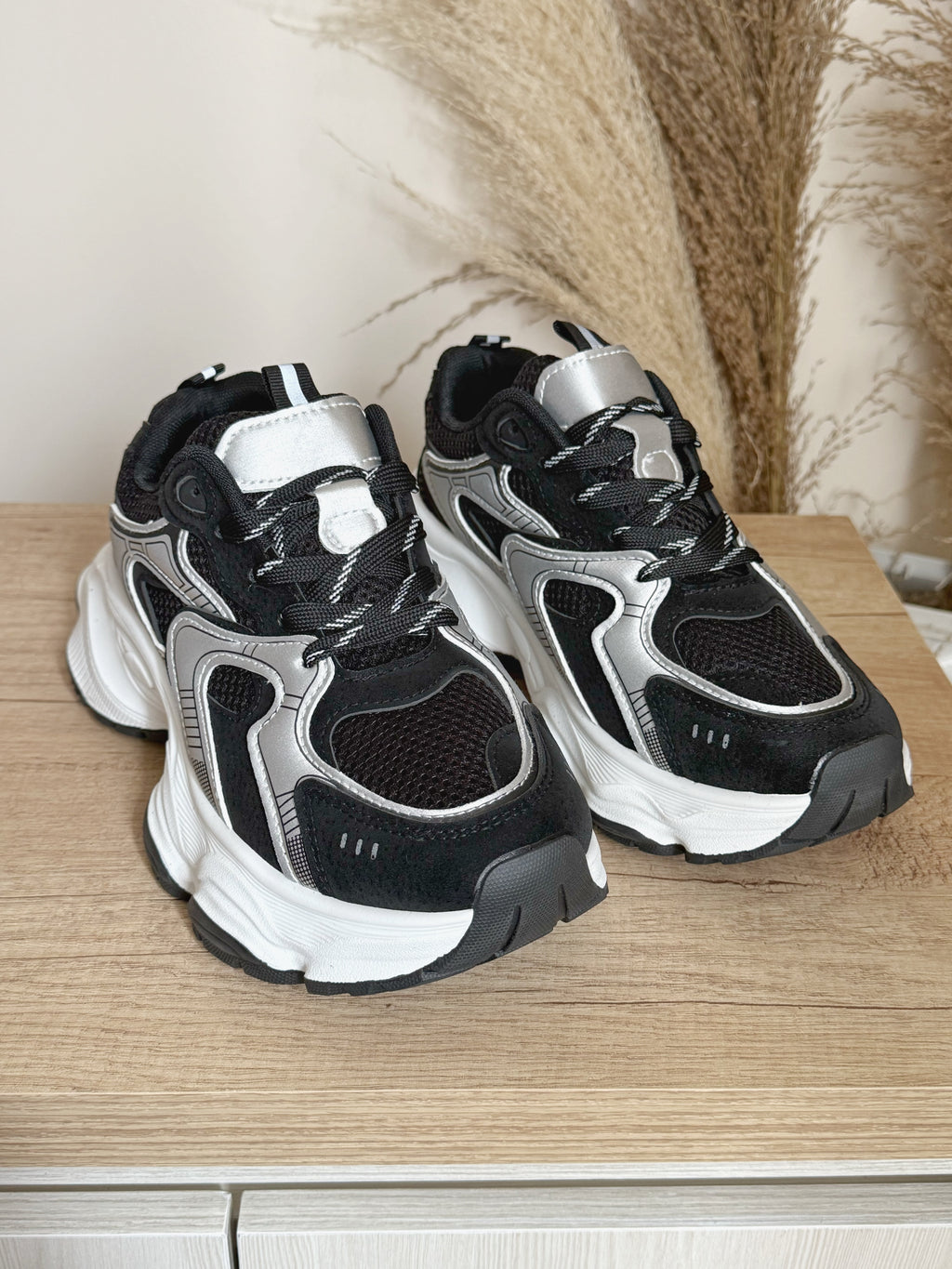 ZAPATILLA F2064-1 NEGRO