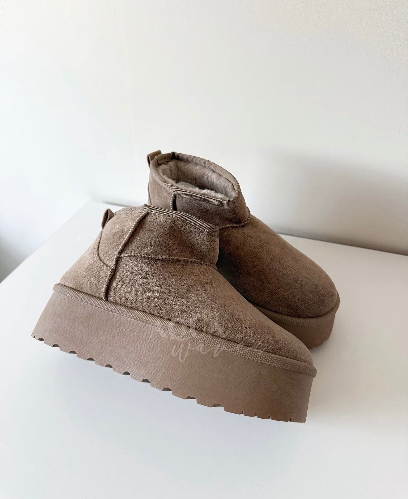 PANTUBOTA TEDDY CAQUI