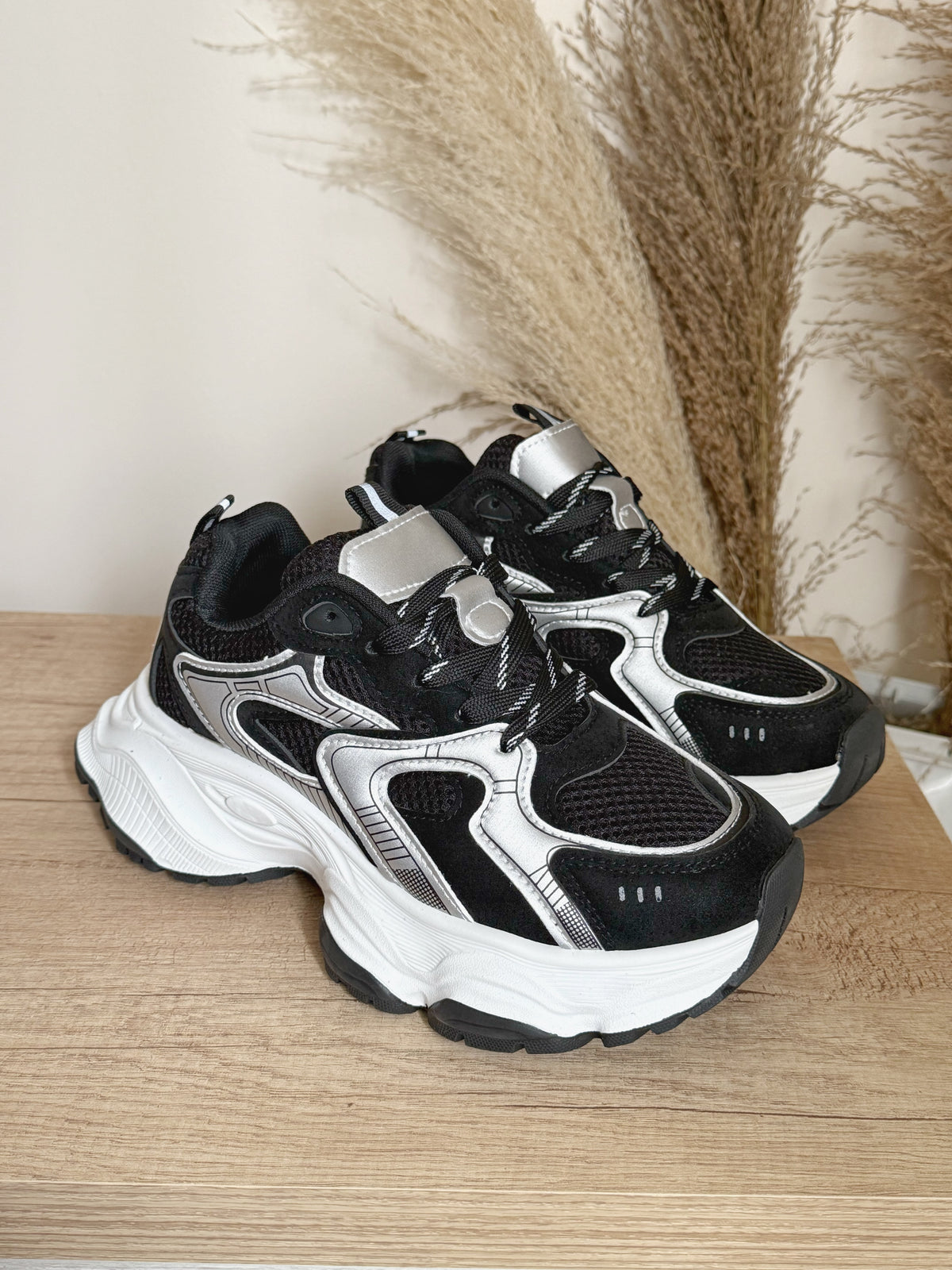 ZAPATILLA F2064-1 NEGRO