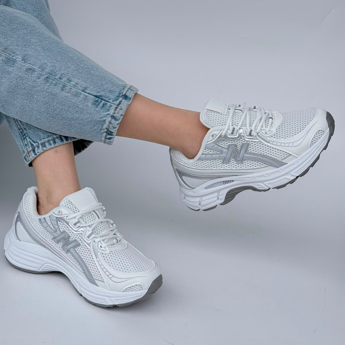 ZAPATILLA DEPORTIVA NB BLANCA