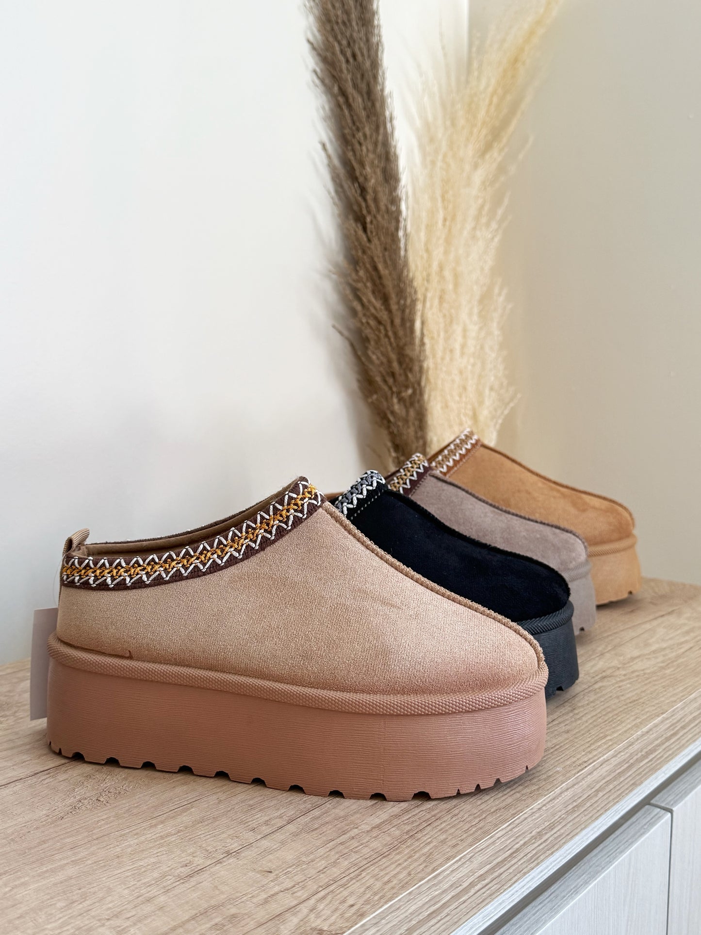 PANTUBOTA TAZZ BEIGE