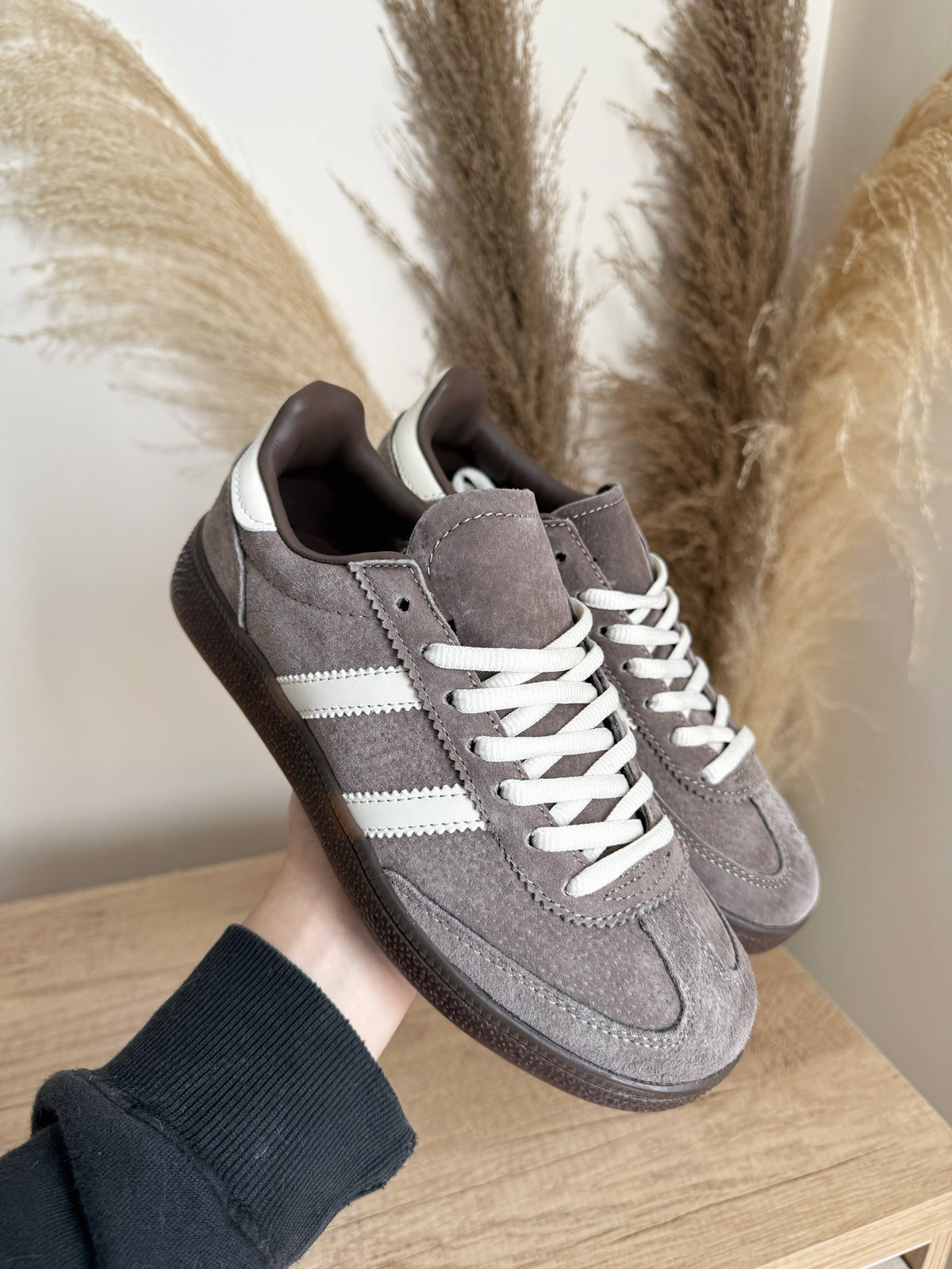 ZAPATILLA EST SPEZIAL KHAKI