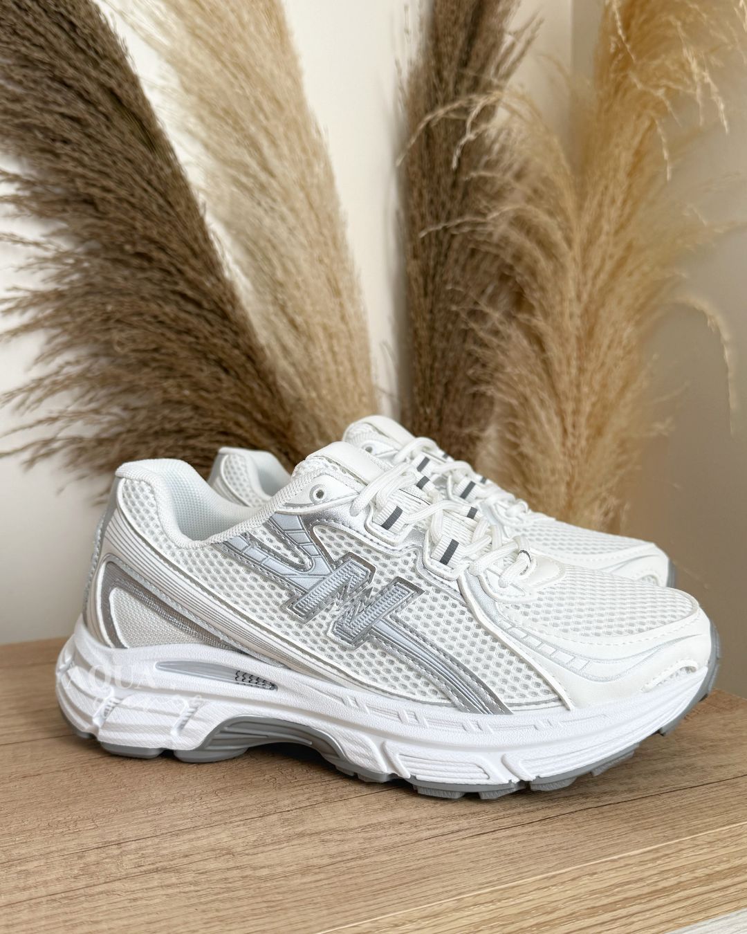 ZAPATILLA DEPORTIVA NB BLANCA