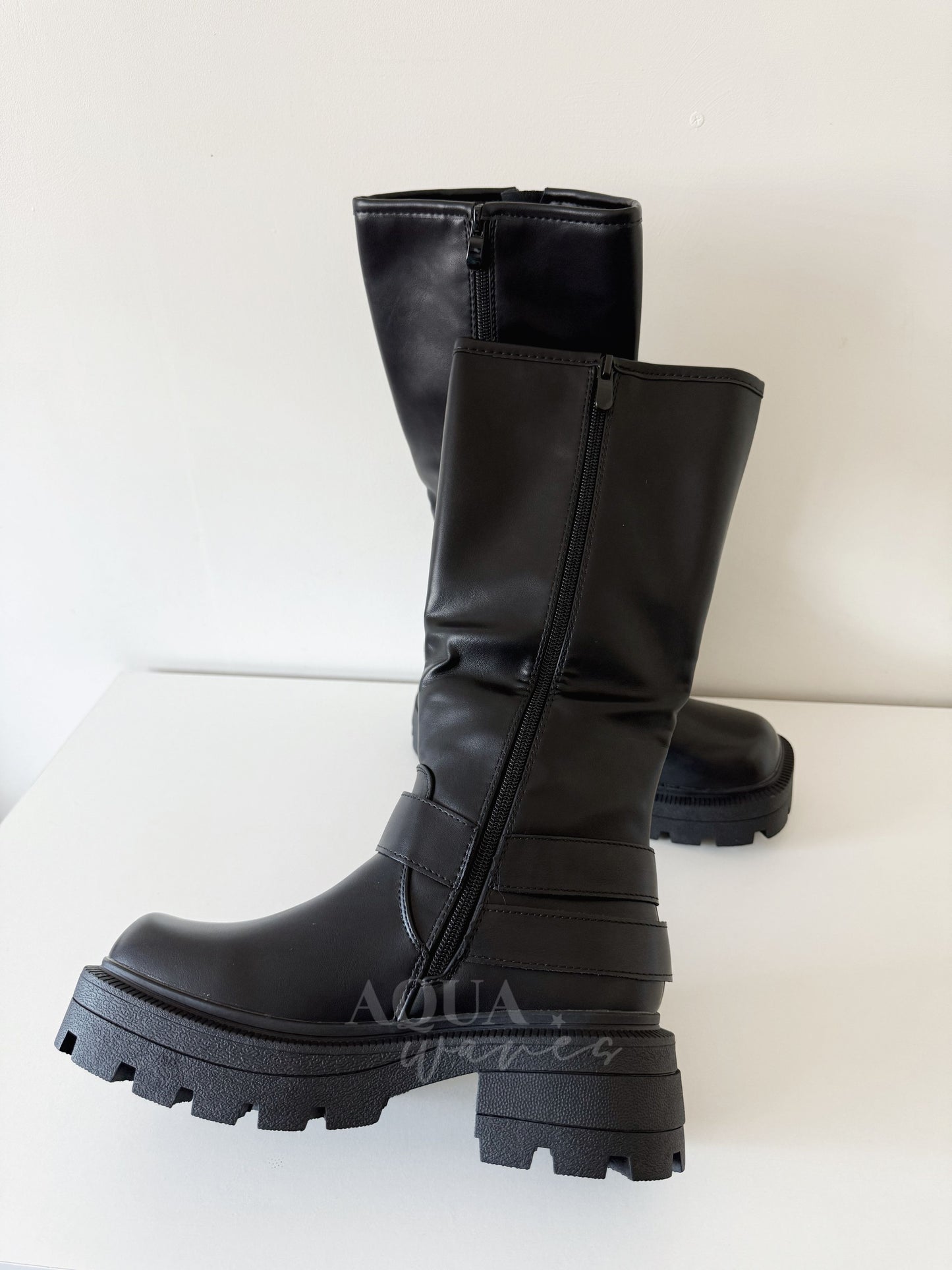 BOTA BIKER
