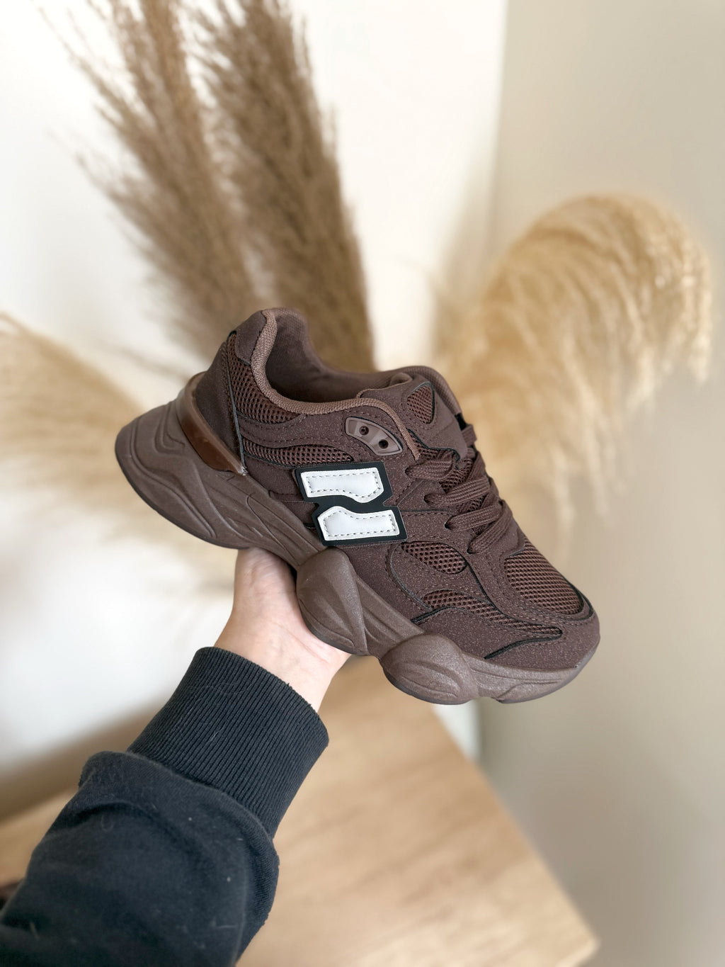 ZAPATILLA EST. NB 9060 CHOCOLATE