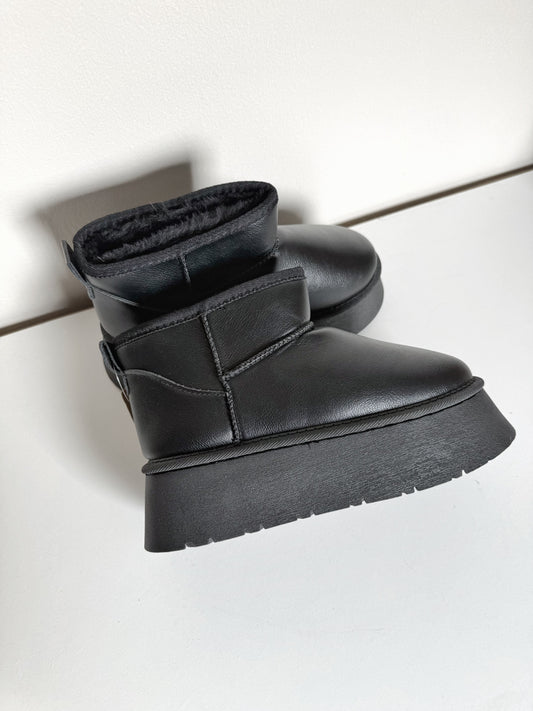 PANTUBOTA TEDDY ECOCUERO PLATAFORMA NEGRO