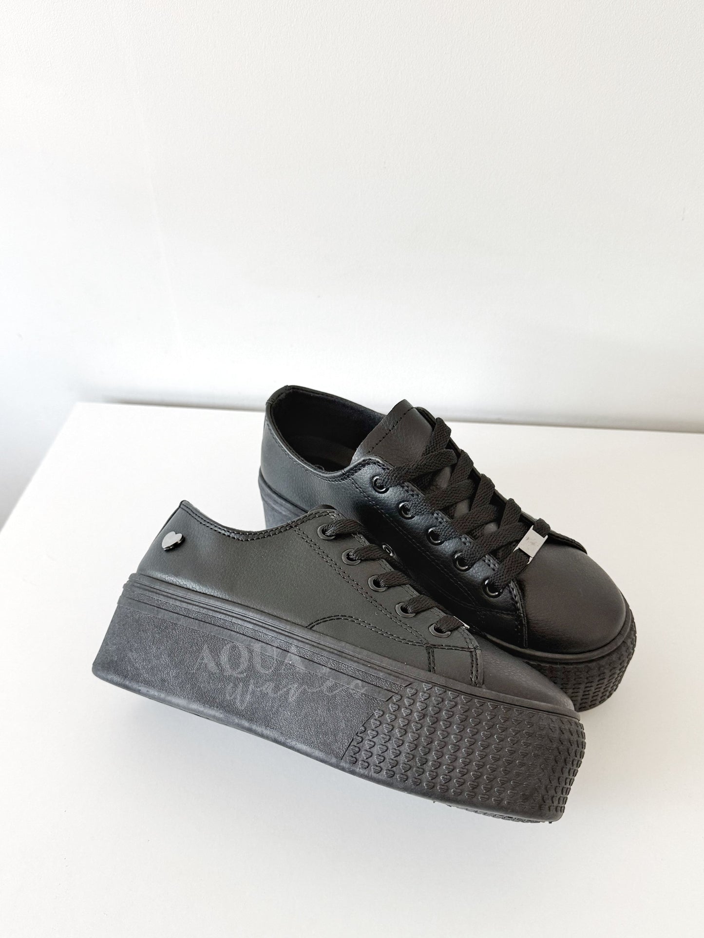 ZAPATILLA DENISSE CUERINA