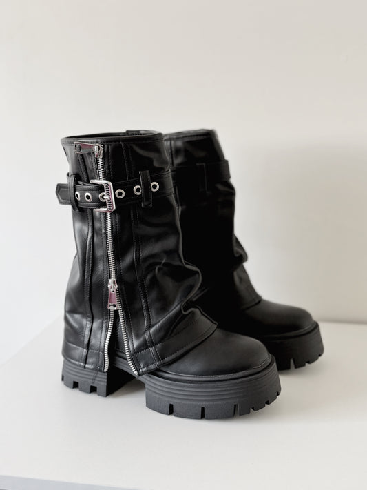 BOTA COMBAT