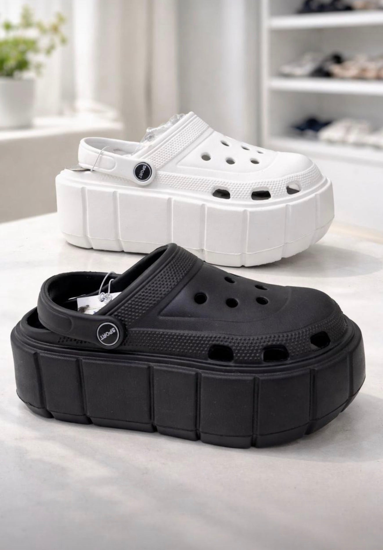 EST CROCS PLATAFORMA BLANCO